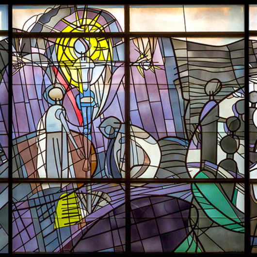 Glasgemälde mit Themen aus dem Leben Mariens in der Kapelle St. Rochus, Dittelbrunn