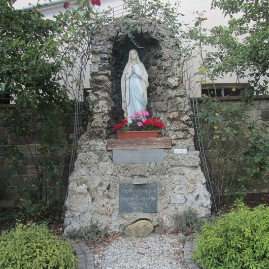 Lourdesgrotte, Holzhausen